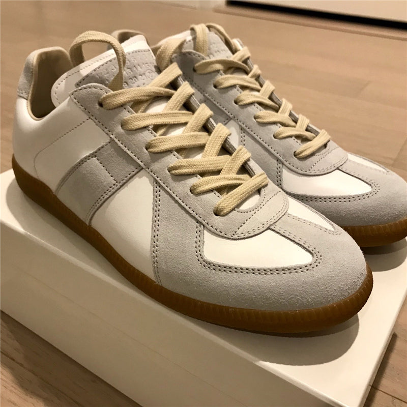 Laoqi Family Soul Edition German Training Shoes, 2025 New Style, White Flat Genuine Leather Fashion Sports Couple Shoes