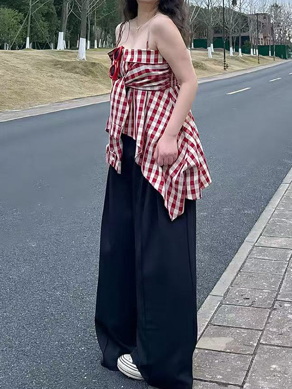 Qadınlar üçün böyük ölçülü, şirin və ədviyyatlı qırmızı dama-dama köynək, yay üçün mükəmməldir, gözəl və arıqladıcıdır, qat-qat geyinmək və ya tək geyinmək üçün uyğundur.