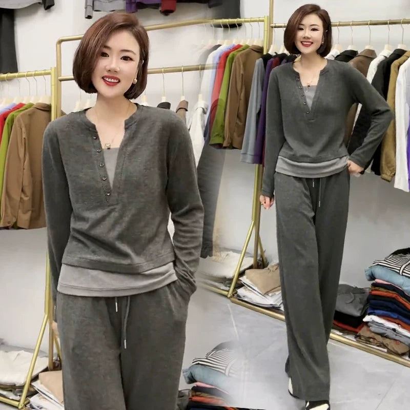 Women's Daily Sports Suit Set, Spring and Autumn 2025 New Style, Middle-Aged Mothers' Clothing, Age-Reducing Fashionable Sweater and Wide-Leg Pants Two-Piece Set