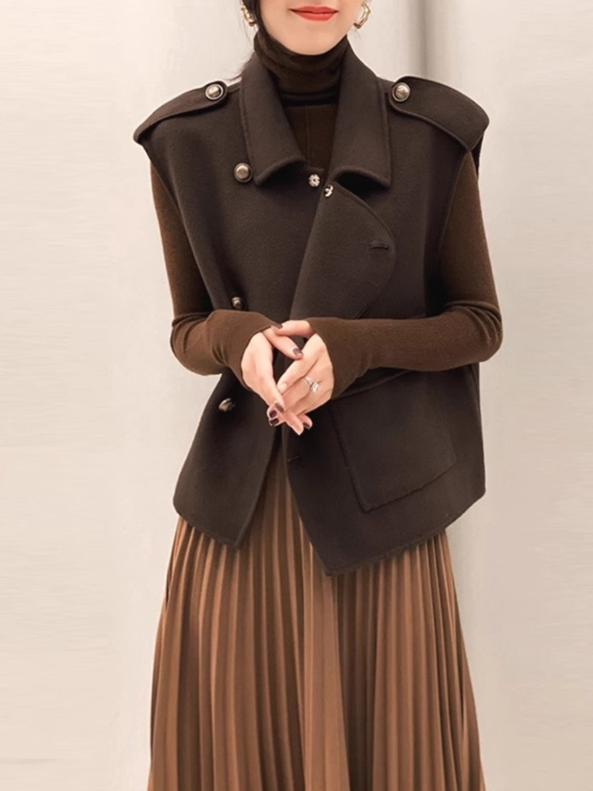 Brand discount store discounts: Double-faced wool cashmere vest, women's short, wide, sleeveless cardigan.