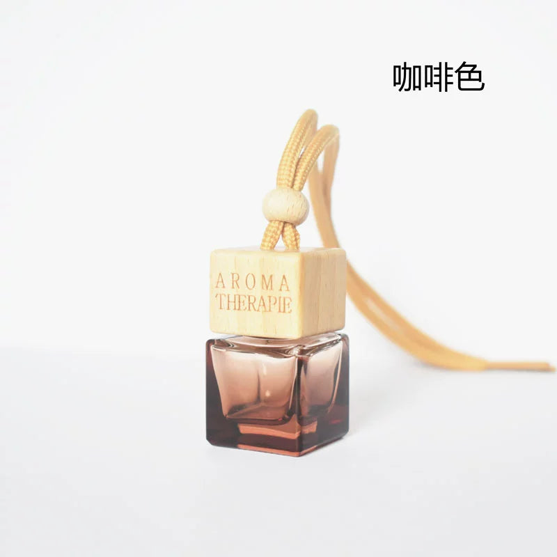 Yüksək səviyyəli Avtomobil Aromaterapiya Yanğınsöndürmə Şüşələri Öz-özünə quraşdırılmış Ətir Alt Butulkaları Avtomobil Asma Ornament Efir Yağı Uçucu Aroma Diffuzoru Qalıcı Ətir