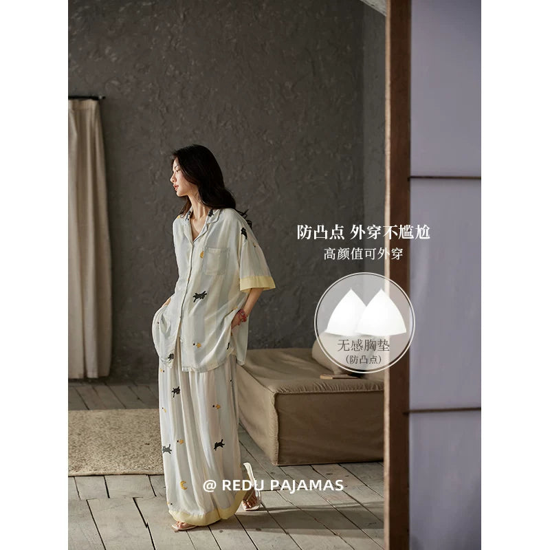 Qısqanc pijama qadınlar üçün yay buz ipək qısaqol şalvar şirin pişiklər sinə yastığı ilə birlikdə çöldə geyinilə bilər hamısı bir yerdə ev paltarları dəsti