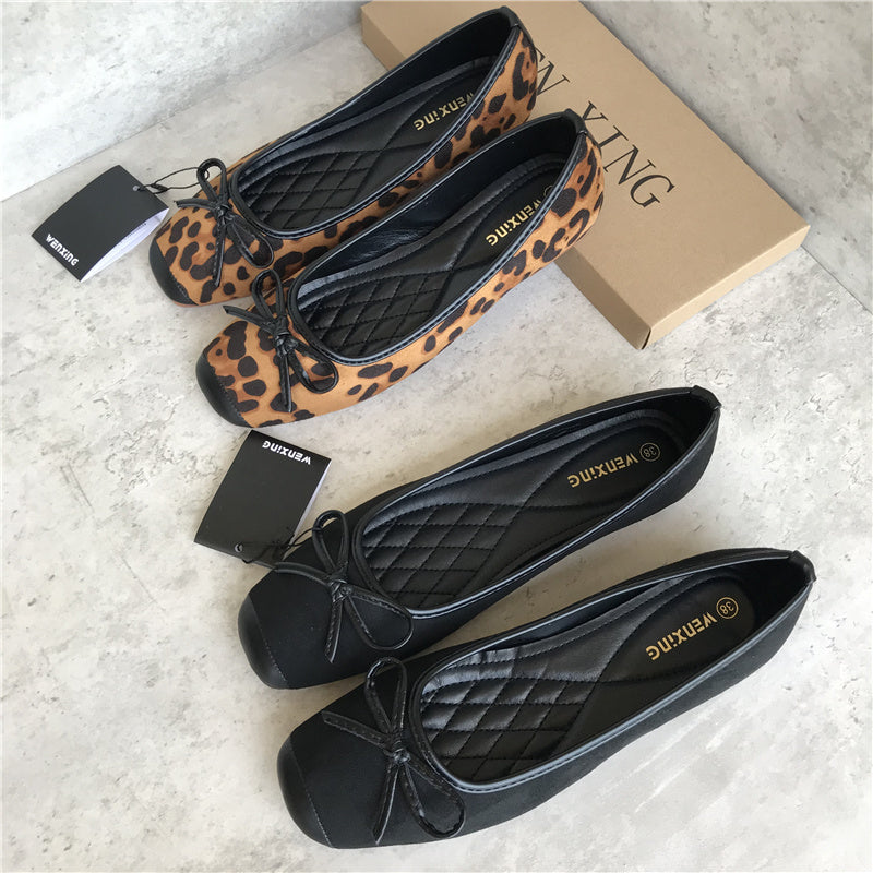 Yeni Avropa ixrac stilində qadın kvadrat burunlu düz ayaqqabılar, yumşaq dabanlı hamiləlik ayaqqabıları, bantlı düyünlü donuz burnu ayaqqabıları.