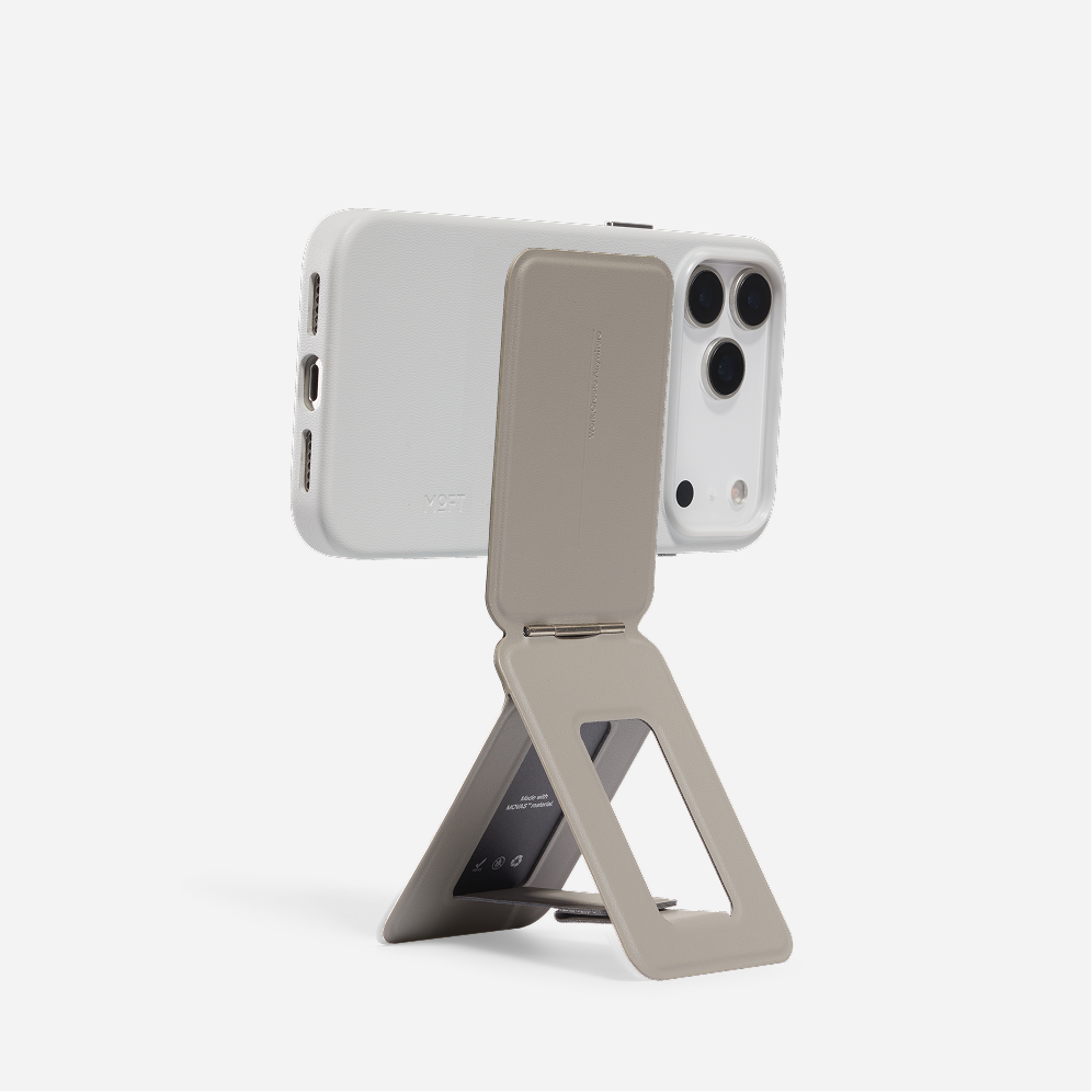 MOFT iPhone 17/Plus/Pro/Pro Max ilə uyğundur, canlı yayım, selfi, maqnit telefon tutacağı, Apple 16/15 düymlük ekran, çoxfunksiyalı 13 düymlük üçbucaqlı kart tutacağı, qatlanan simsiz şarj, MagSafe üçün uyğundur.