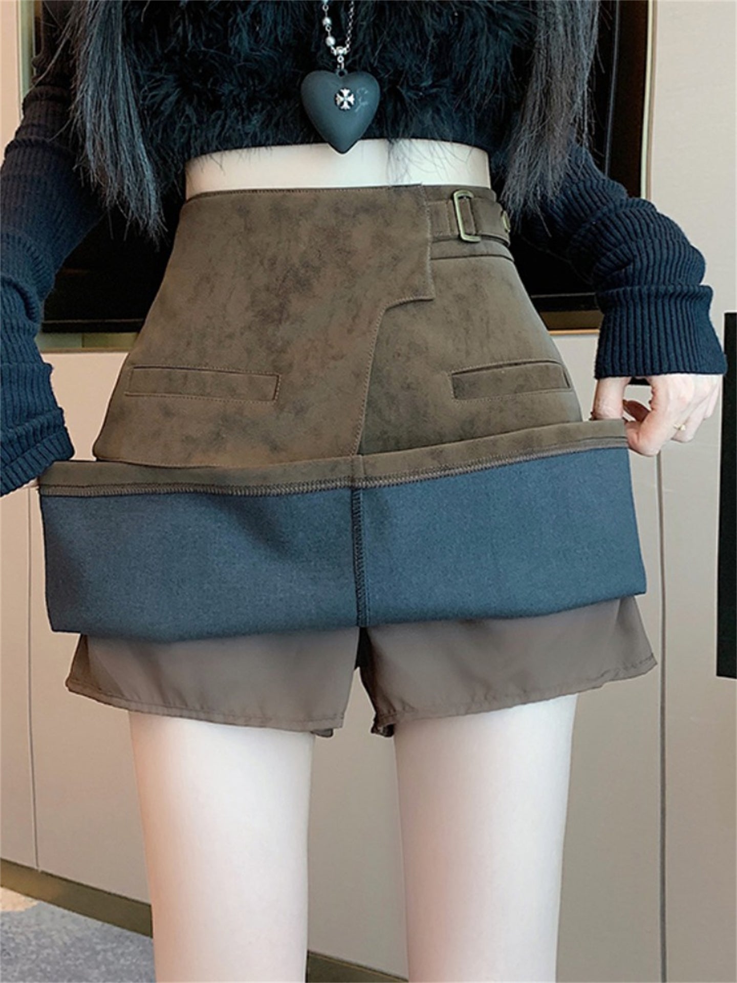 Böyük ölçülü qadınlar üçün Amerika üslubunda qeyri-müntəzəm iş geyimi bodycon mini ətək, payız və qış, Merard qəhvəyi zamşa A-xəttli ətək