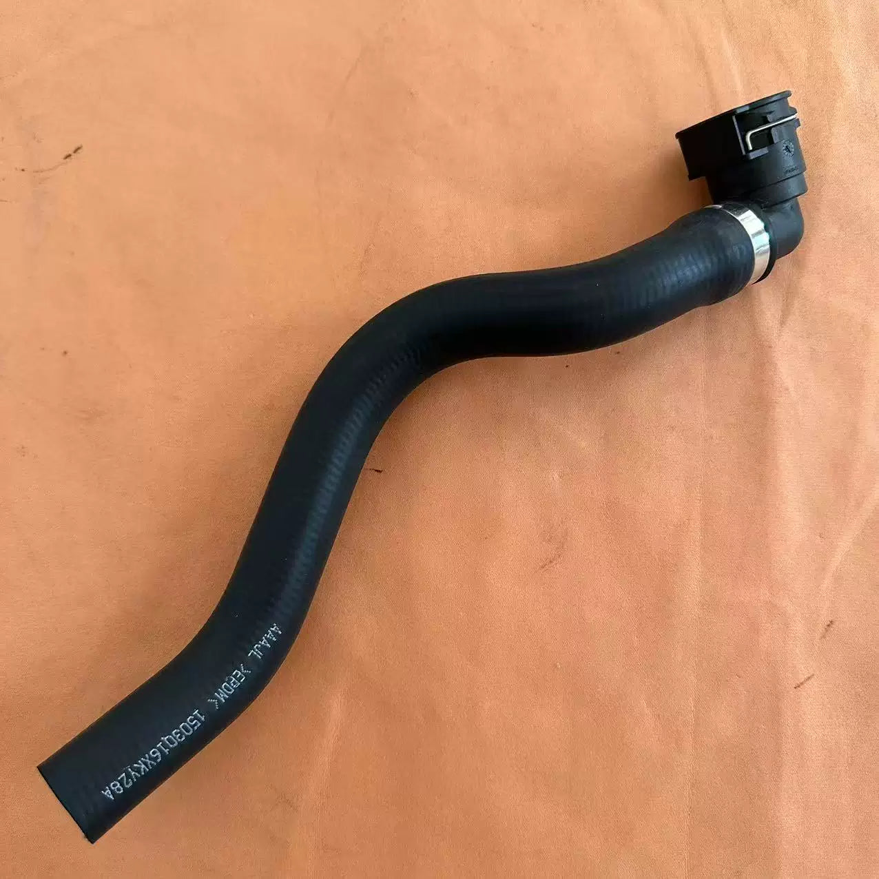 Great Wall Haval F5, Haval H4, H6, Wey VV5, VV6, brand new H6 with original electronic water pump inlet and outlet hoses.