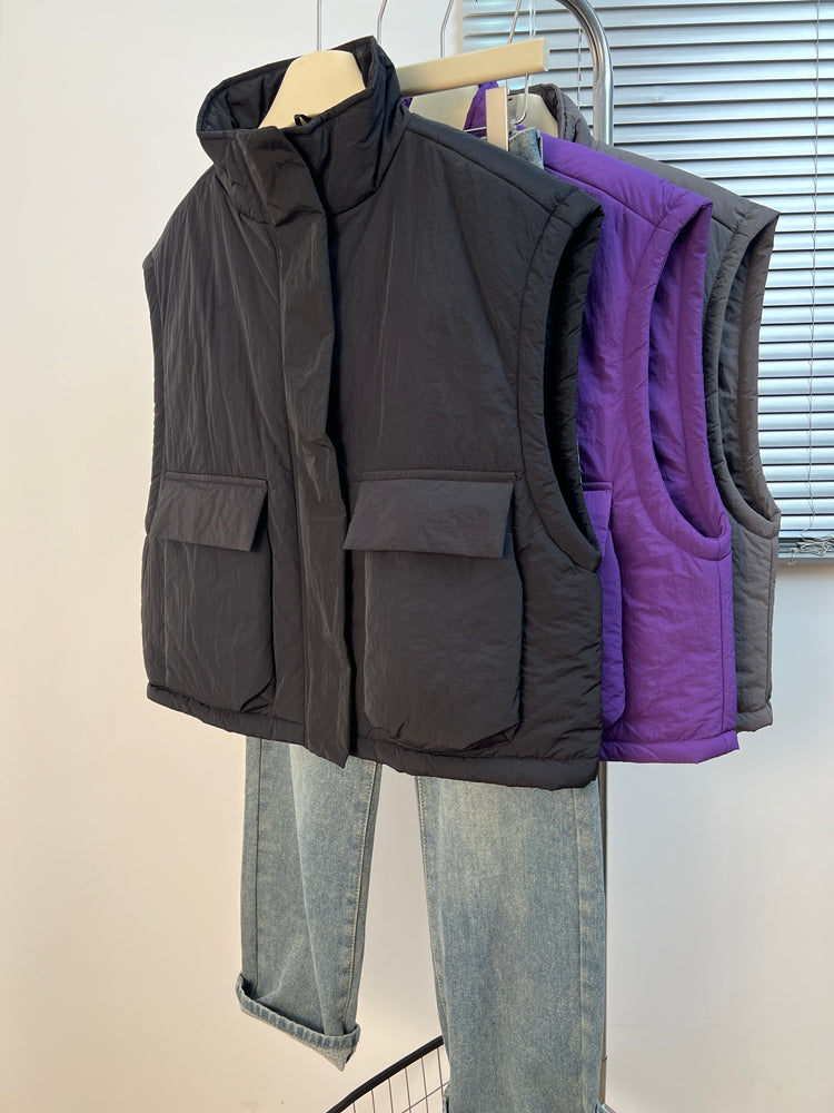 Avropa üslubunda qadınlar üçün böyük ölçülü pambıq jilet, 2026-cı ilin yaz yeni üslubunda, böyük ölçülü qadınlar üçün gündəlik, çox yönlü, arıqladıcı jilet.