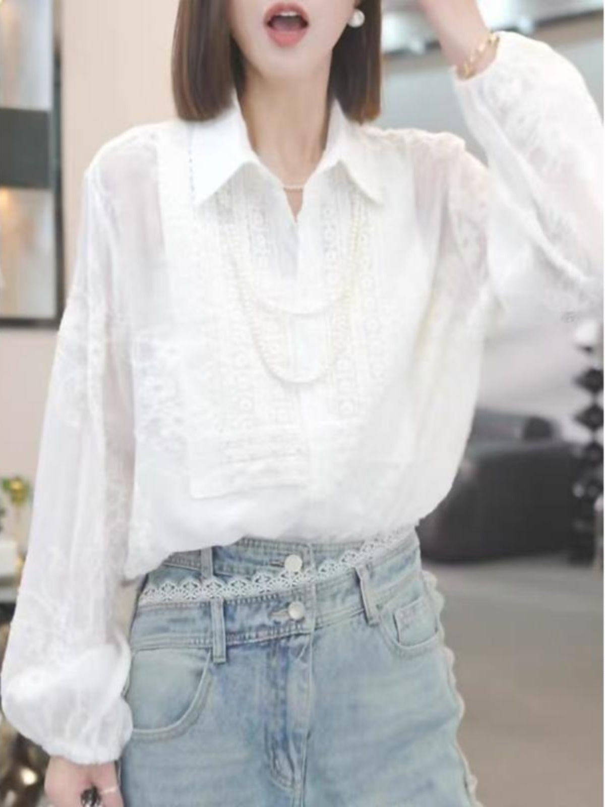 Qadınlar üçün böyük ölçülü krujeva bluza, yaz üslubunda, boş formada, arıqlama üçün, dəbdəbəli, gənc, nazik örtüklü top