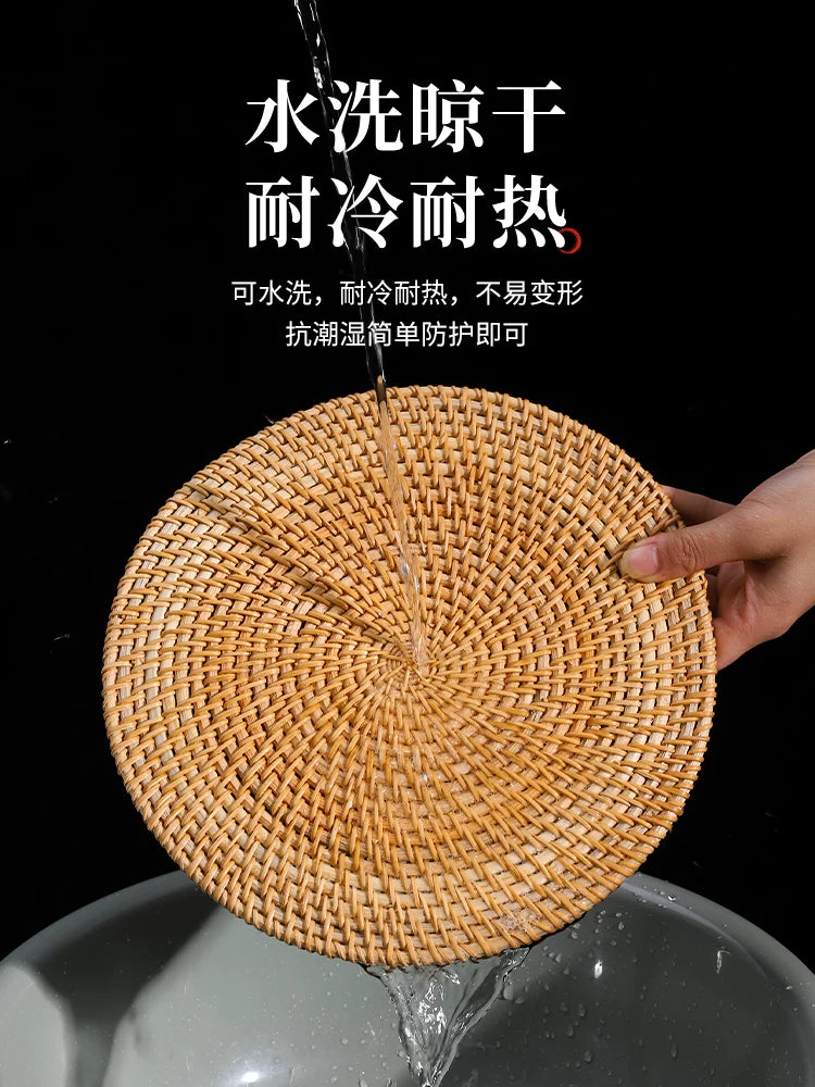 Rattan izolyasiya ayaqaltıları, məişət yanmağa qarşı həsirlər və kasa ayaqaltıları, yüksək temperatura davamlı masa həsirləri, istiliyədavamlı boşqablar, altlıqlar, çaynik tutacaqlar