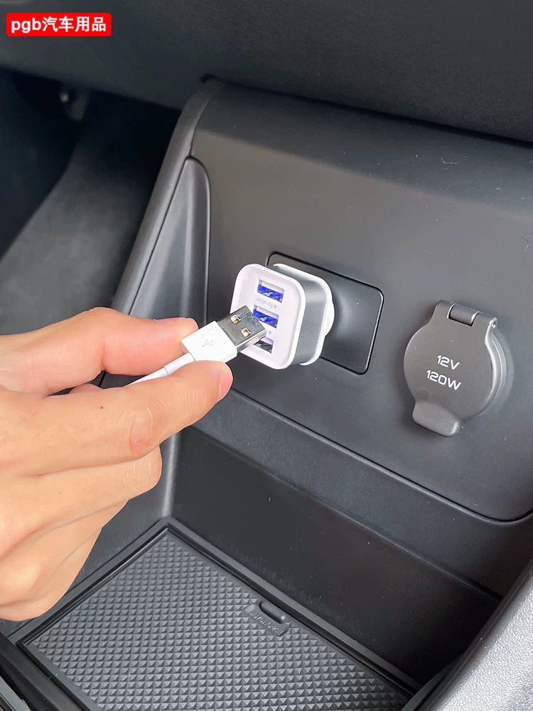 Compatible with PGB, BYD Seagull car charger extender, 1 to 3 USB data cable, multiport adapter.