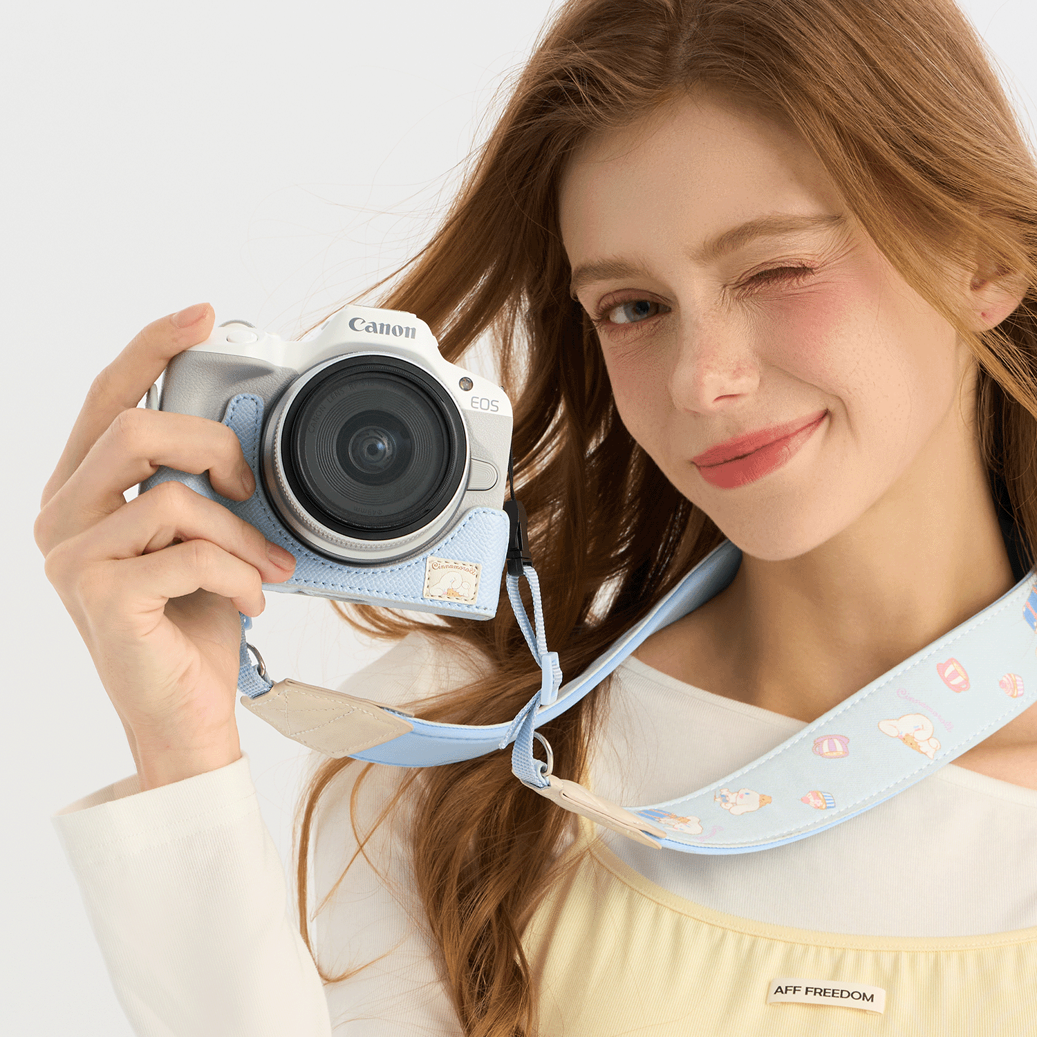 [Əsl Böyük Qulaqlı İt] Canon r50 kamera dəri qutusu kamera r50 aksesuarları qoruyucu örtük ad günü hədiyyəsi üçün uyğundur