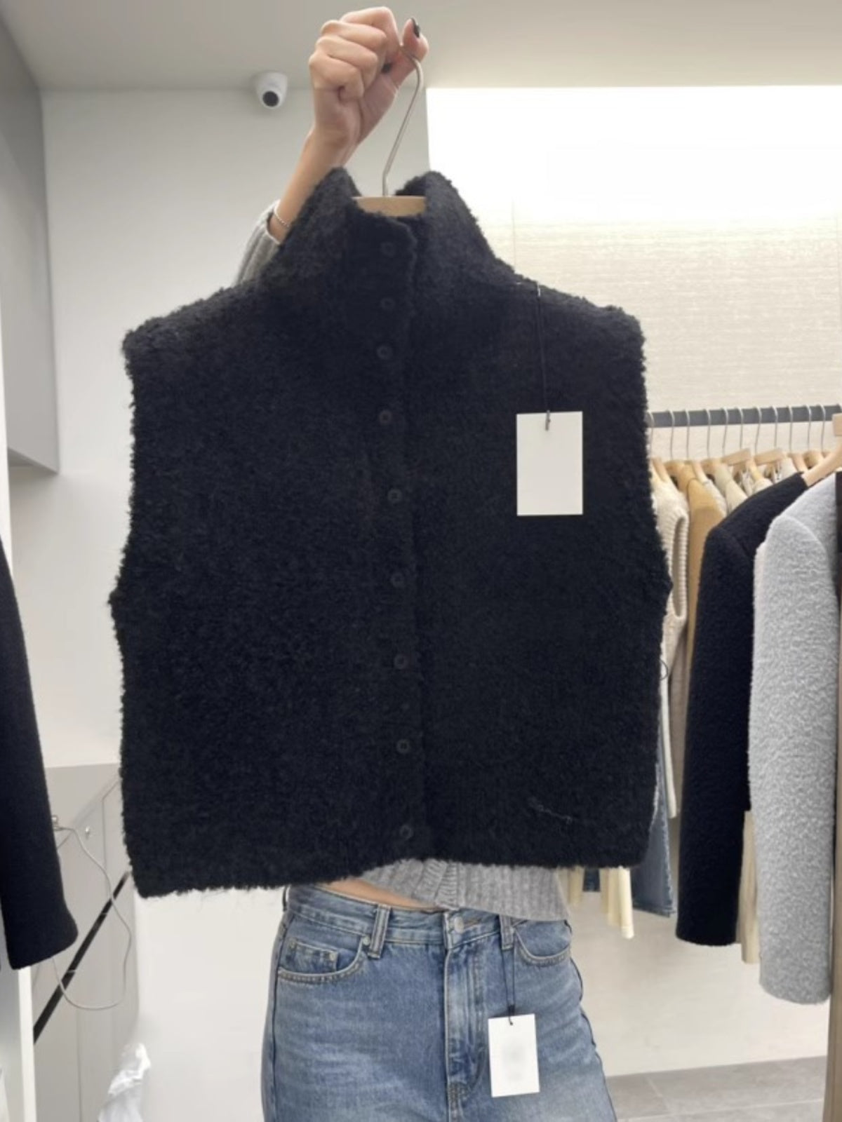 Korea Dongdaemun 2025 Autumn/Winter New Fashionable and Multifunctional High Collar Single Breasted Women's Daily Knitted Vest
