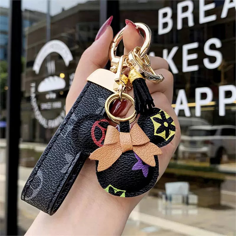 LV&GEDETE Rəsmi Flaqman Mağazası Avtomobil Açar Zəncir Kulonu Mickey Mouse Pom-Pom Açar Zəncirli Çanta Bəzək