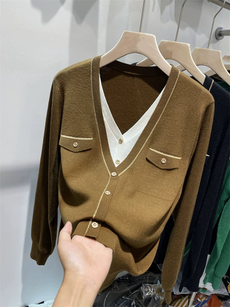 Loose and slimming [80-200 pounds] faux two-piece knit sweater for women, autumn and winter, stylish and fashionable sweater.