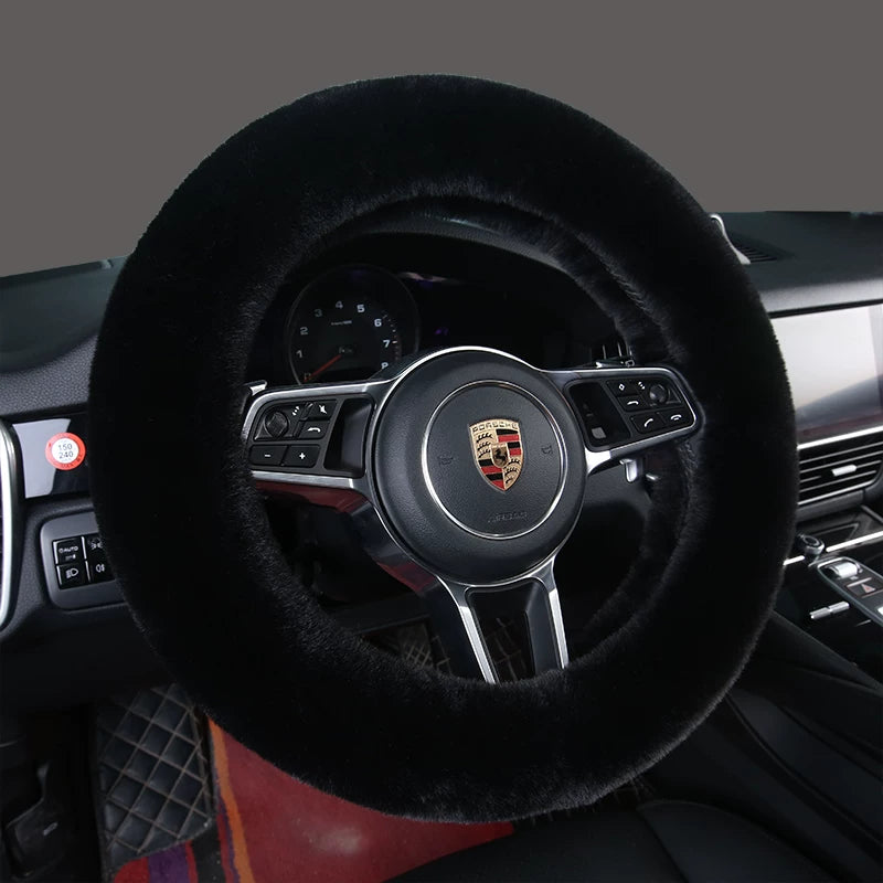 Car steering wheel cover, soft, warm, non-slip, soft and comfortable for winter, universal car interior accessory.