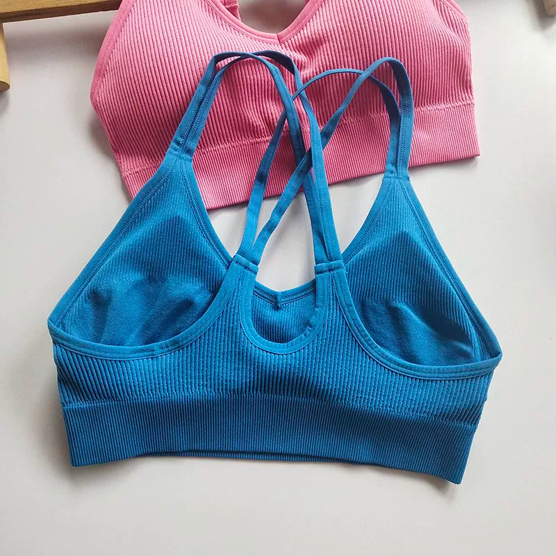 Amerika tək~yüksək intensivlikli qadınlar üçün idman büstqalteri zərbəyə davamlı nəfəs ala bilən tez quruyan qaçış fitness yoqa jileti üslublu alt paltarı