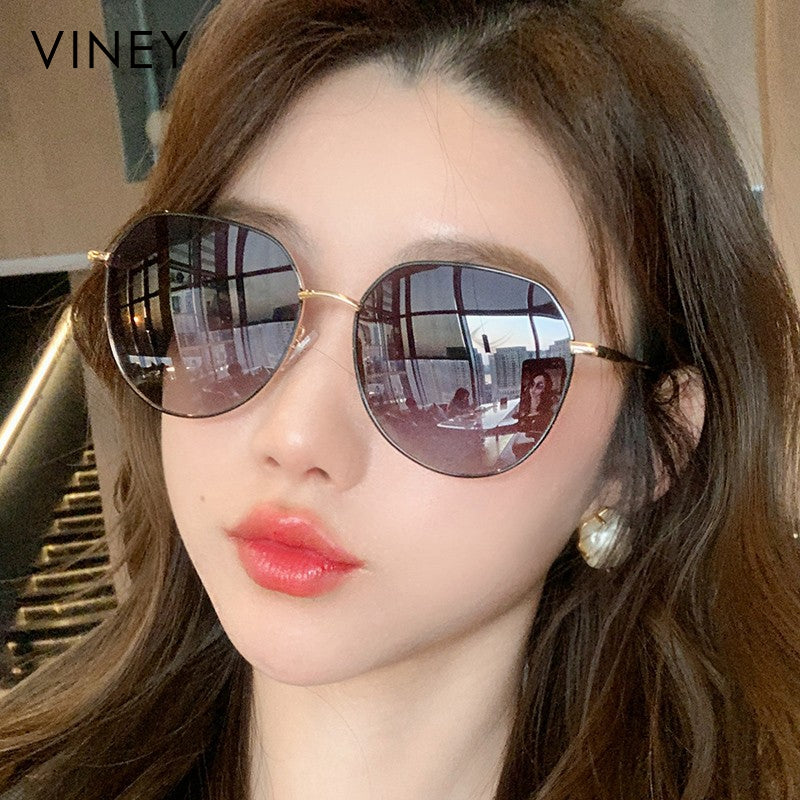Viney günəş eynəkləri qadın 2026 yeni yay polarizasiyalı moda böyük üz arıqlayan günəş eynəkləri UV qoruyucu