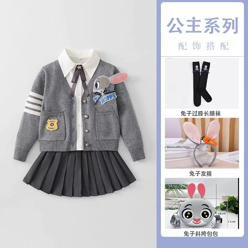 Yeni payız üslubunda qızlar üçün dovşan polis məmuru sviteri üç hissəli dəst, JK ətəyi, dəbli payız və qış uşaq ad günü geyimləri