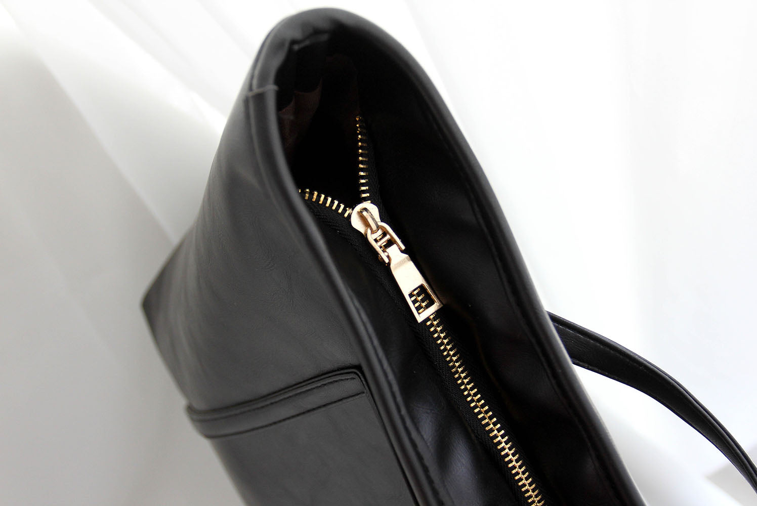 2025 New Korean Style Retro Trend Women's Bag Shopping Bag Simple Bag Handbag Shoulder Bag