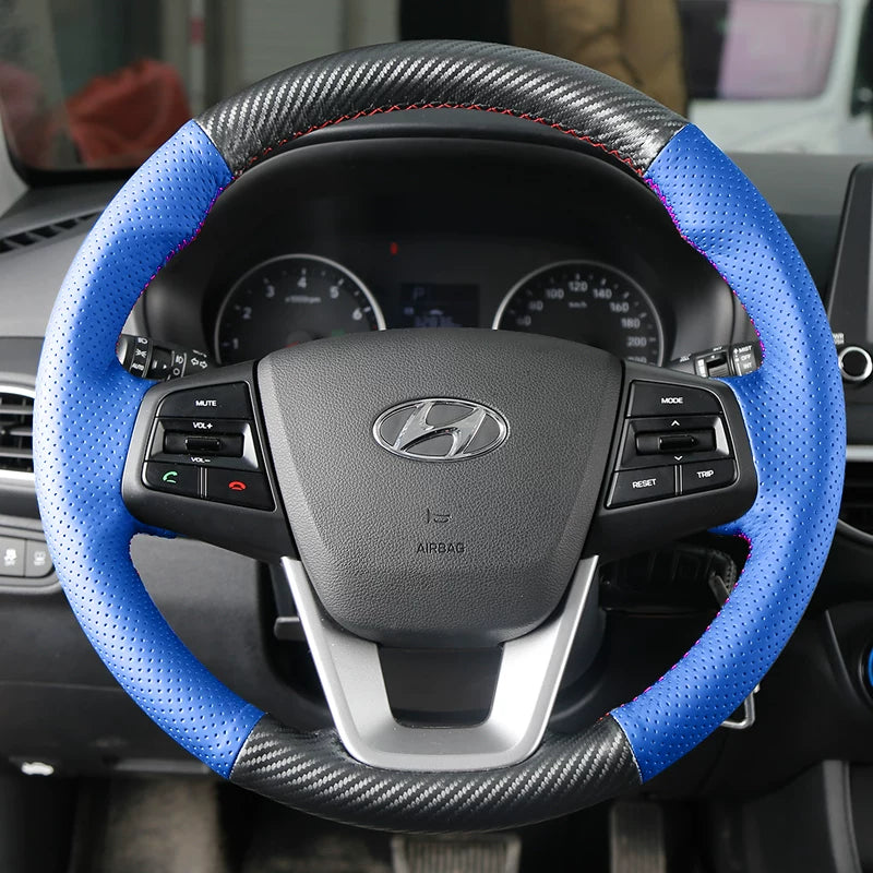 Hyundai Elantra, Hyundai Mistra, Hyundai Yuedong, Tucson və Langdong ix35 üçün qış versiyası üçün əl ilə tikilmiş orijinal dəri sükan örtüyü.