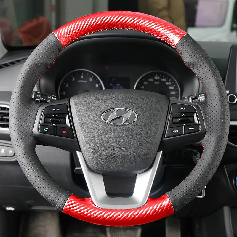 Hyundai Elantra, Hyundai Mistra, Hyundai Yuedong, Tucson və Langdong ix35 üçün qış versiyası üçün əl ilə tikilmiş orijinal dəri sükan örtüyü.
