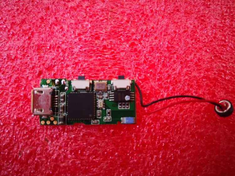 Birdən ikiyə Bluetooth audio modulu Mobil telefon planşet Bluetooth qulaqlıq İki kanallı Bluetooth qəbuledicisi