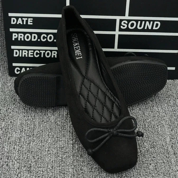 2024 Yumşaq Zamşa Çoxfunksiyalı Balet Bölmələri, Koreya üslubunda, Payız/Qış, Kvadrat Burunlu, Hamiləlik Geyimi üçün Böyük Ölçülü Qayıq Ayaqqabıları