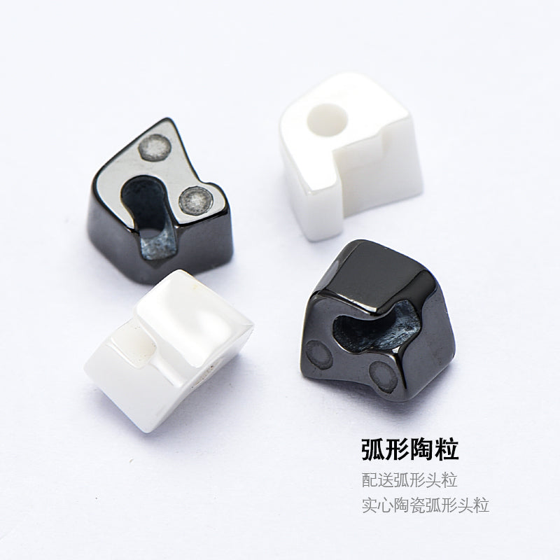 Qadınlar üçün əvəzedici Chanel saat qayışı J12 keramika saatı, kişilər üçün CHANEL qabarıq saat zənciri aksesuarları, qara və ağ.